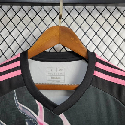 Camiseta Japón "Dragón Rosa" 2024 Versión Fan