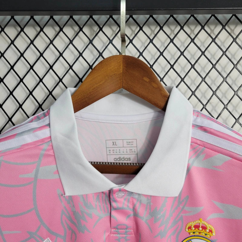 Camiseta Real Madrid 2024/25 Dragón Rosado Versión Fan