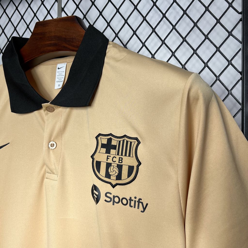 Camiseta FC Barcelona Polo Khaki 2024/25 Versión Fan