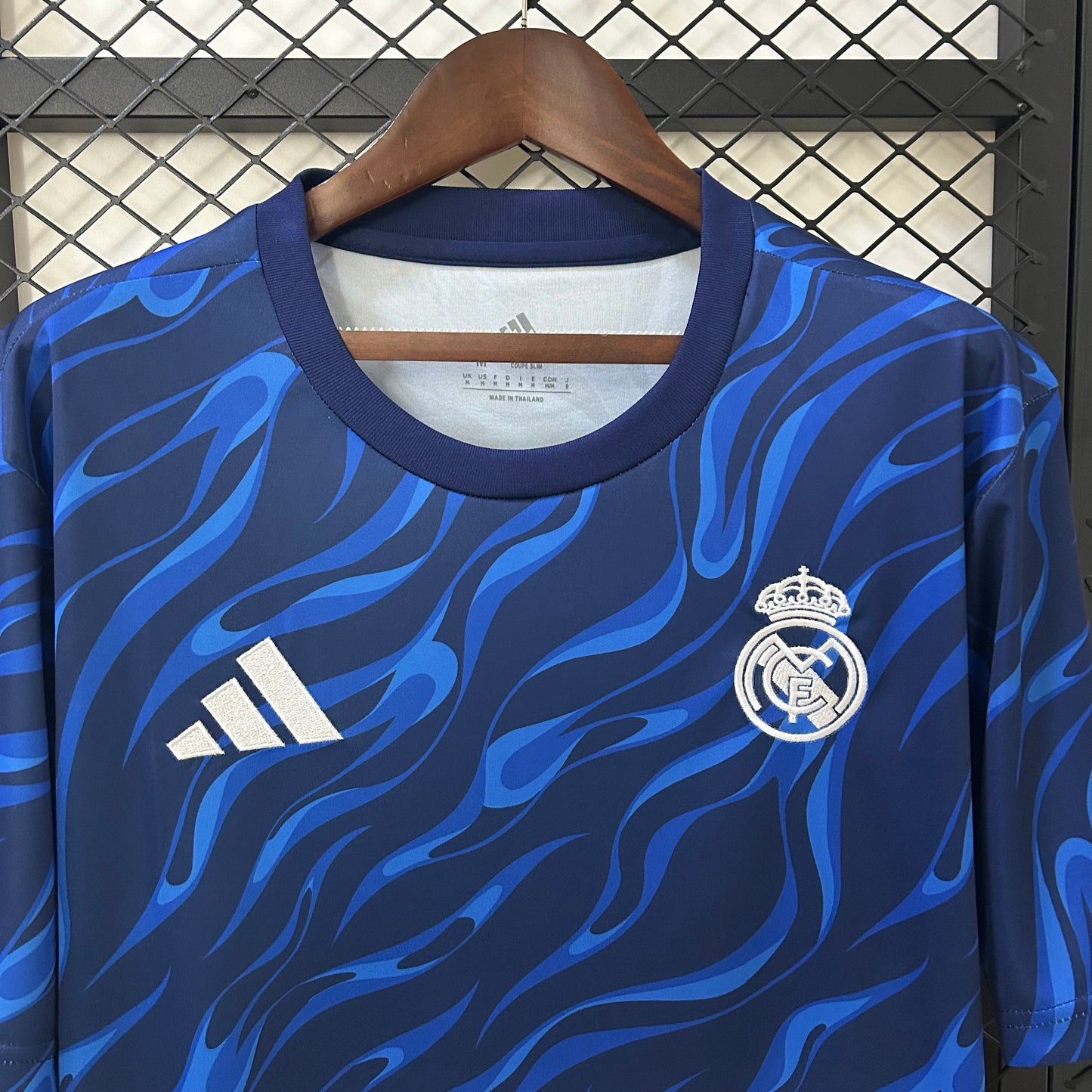 Camiseta Real Madrid Entrenamiento Azul 2025/26 Versión Fan