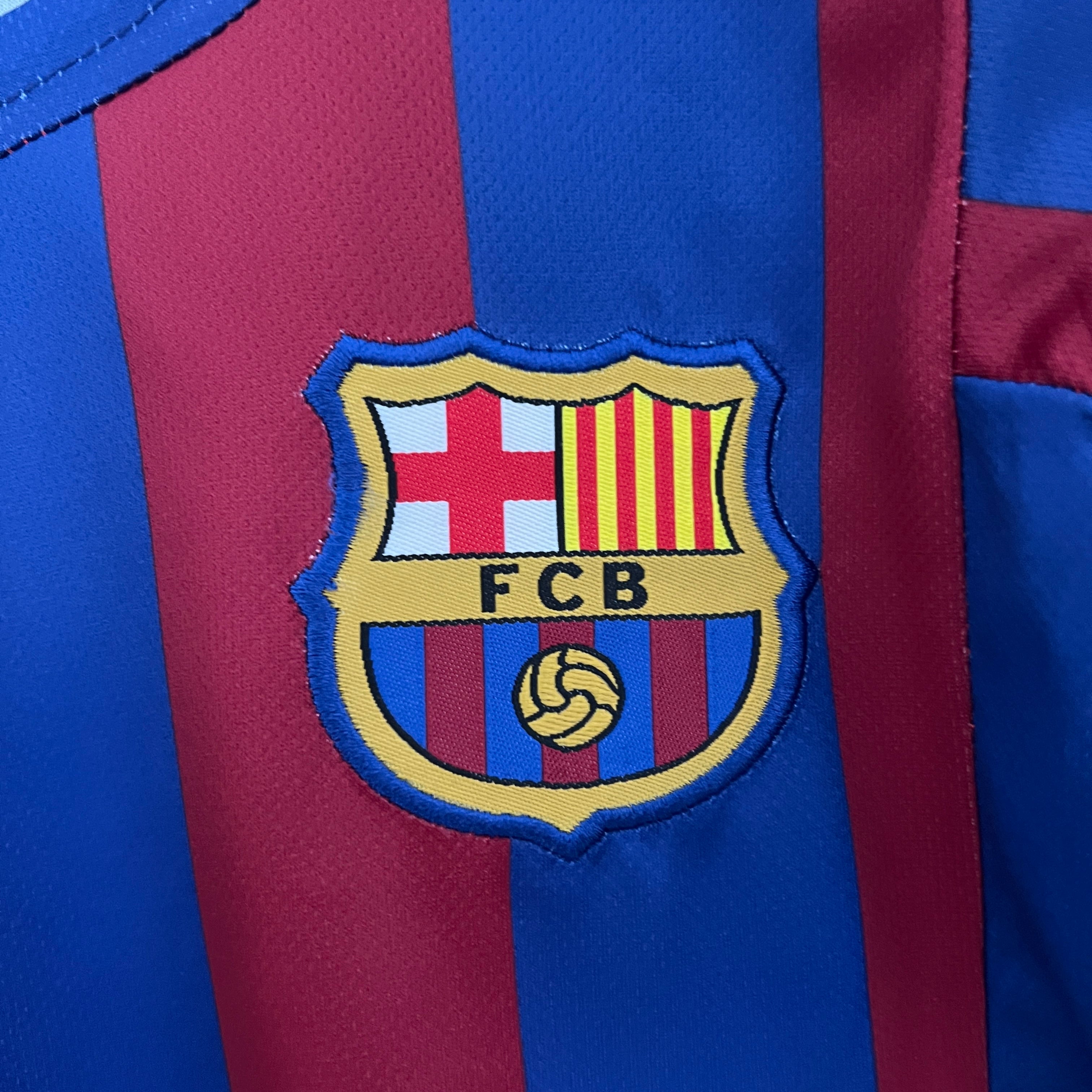 Barcelona Retro Kit Niños Local 2005/06