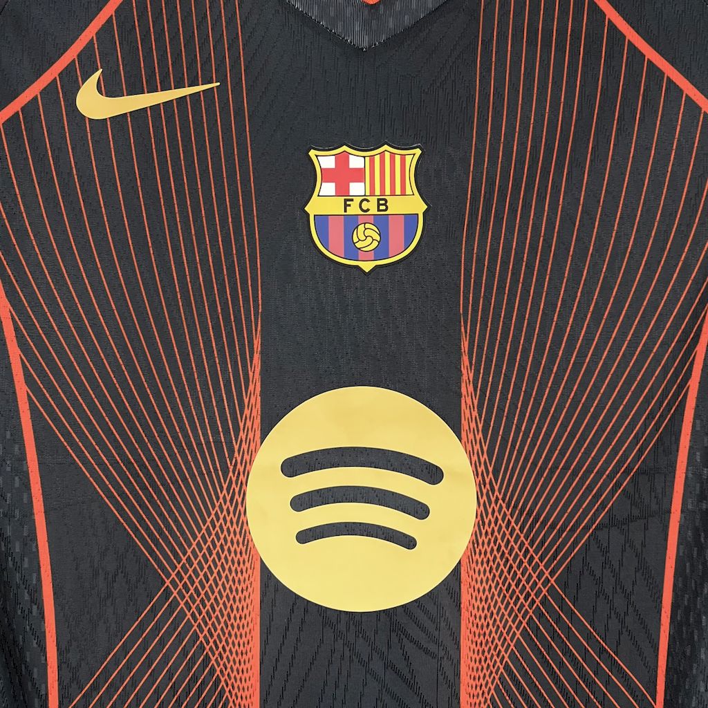 Camiseta FC Barcelona Edición Especial Negro y Naranja 2025/26 Versión Fan
