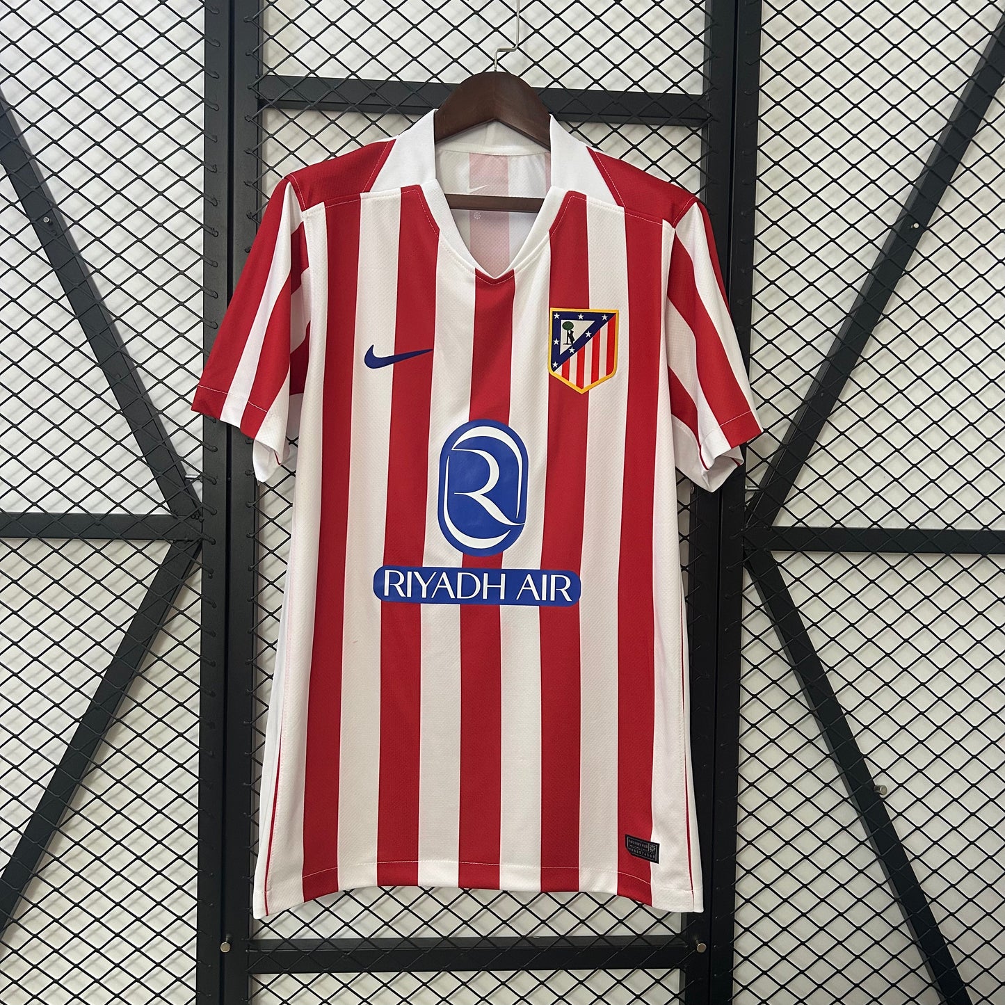 Camiseta Atlético Madrid Local 2025/26 Versión Fan
