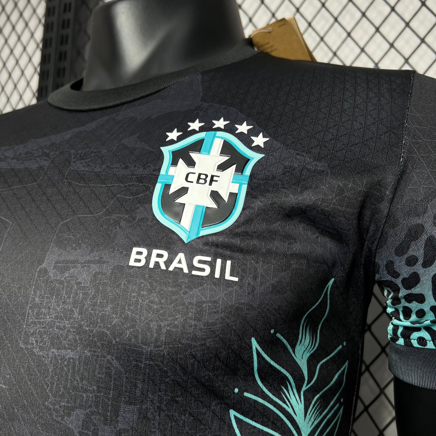 Camiseta Brasil Edición Especial Negra 2024 Versión Jugador