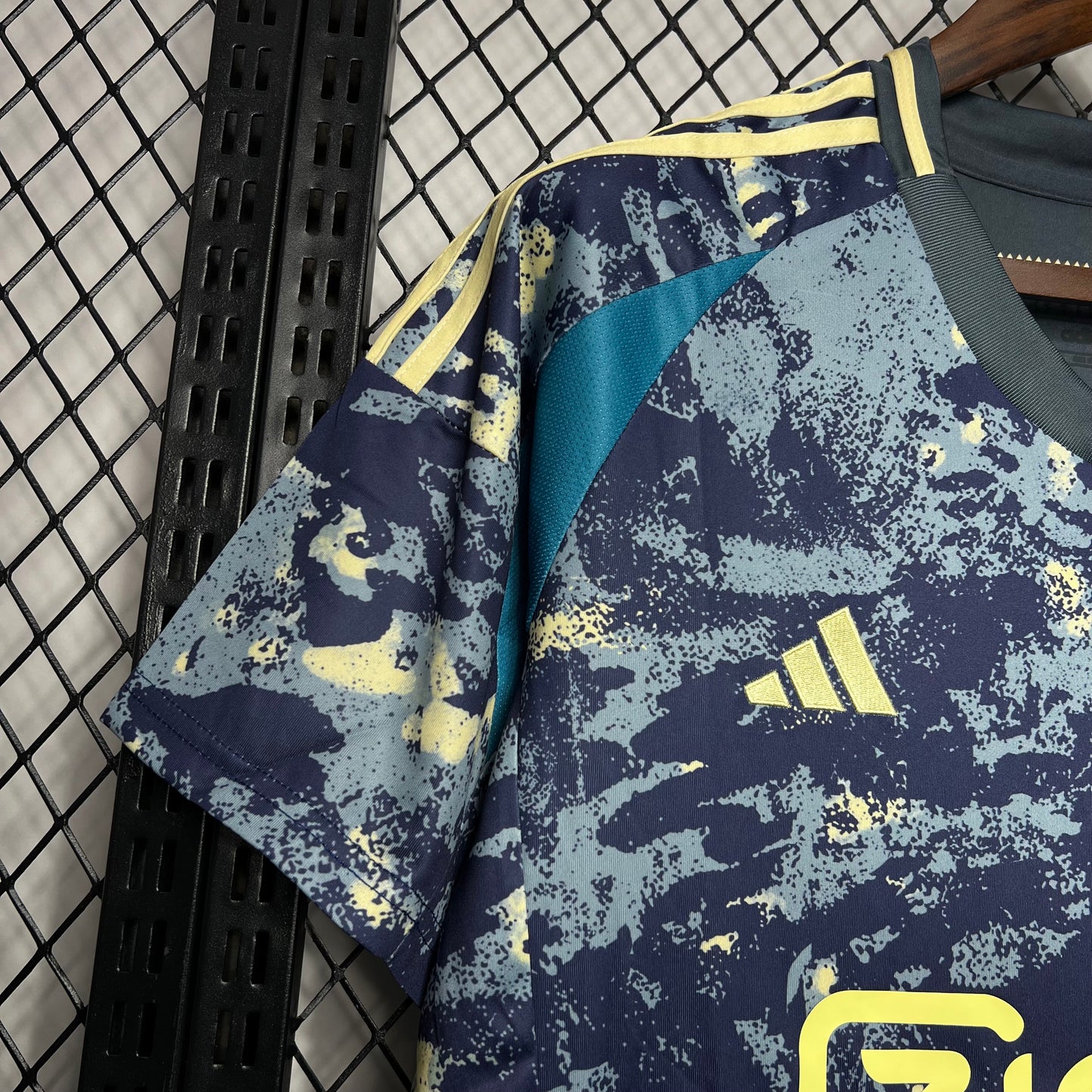 Camiseta Ajax Visita 2024/25 Versión Fan