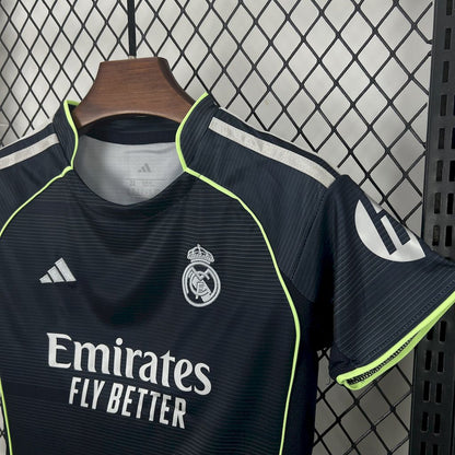 Real Madrid Visita Kit Niños 2025/26