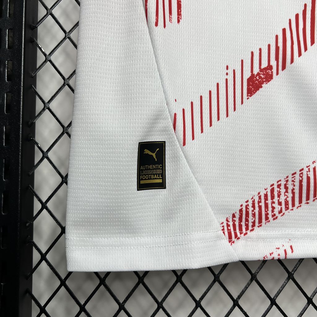 Camiseta RB Leipzig Local 2024/25 Versión Fan