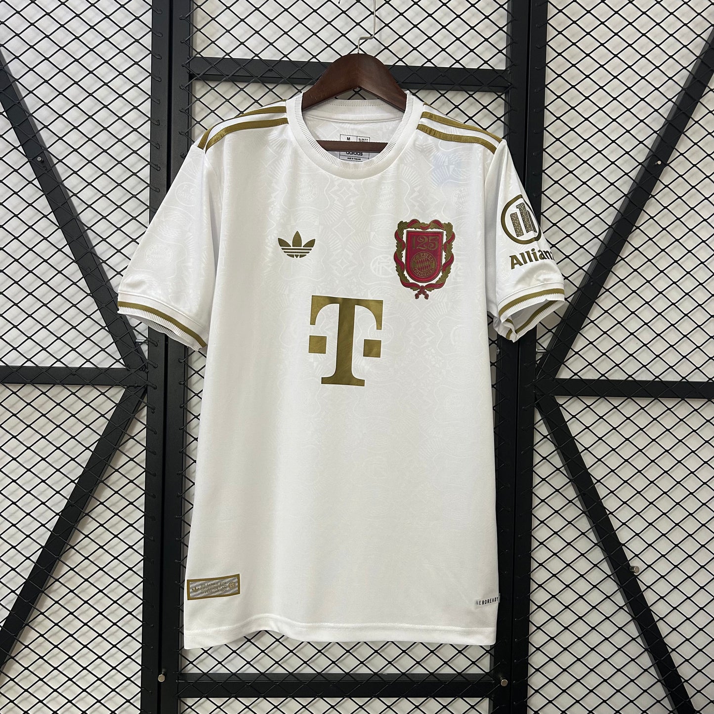 Camiseta Bayern Munich 125 Aniversario Blanco 2024/25 Versión Fan