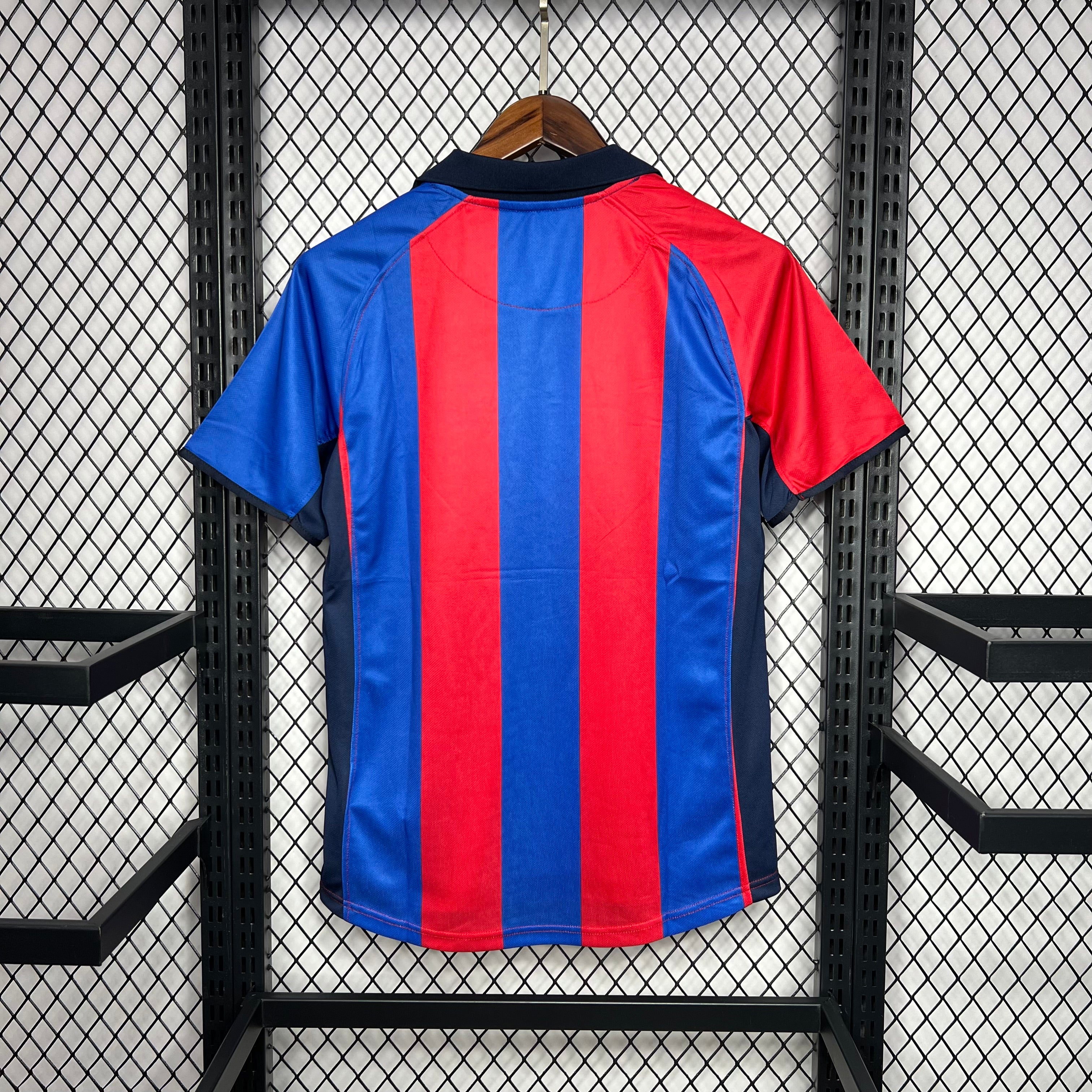 FC Barcelona Local Retro 2004/05