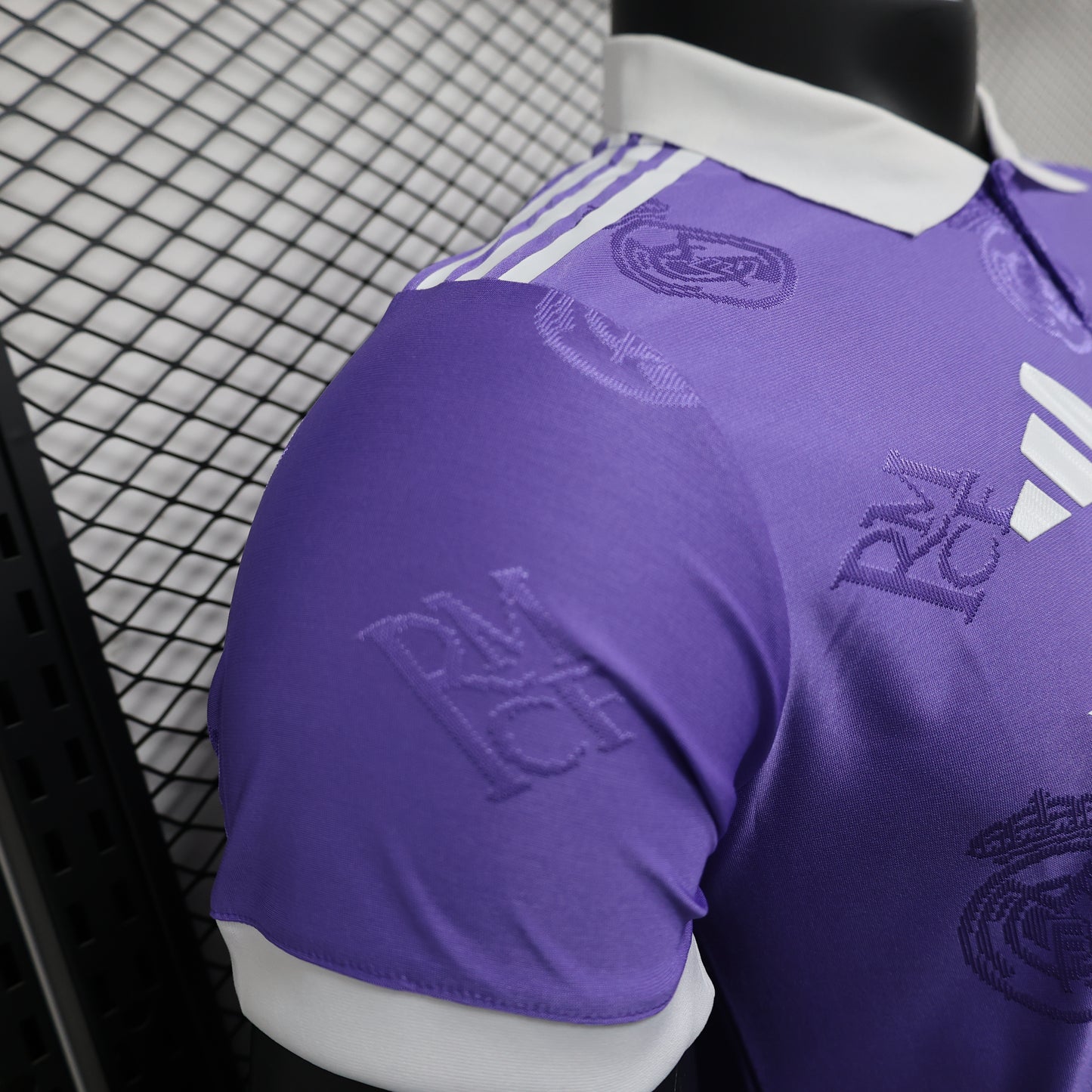 Camiseta Real Madrid Polo Morada 2025/26 Versión Jugador