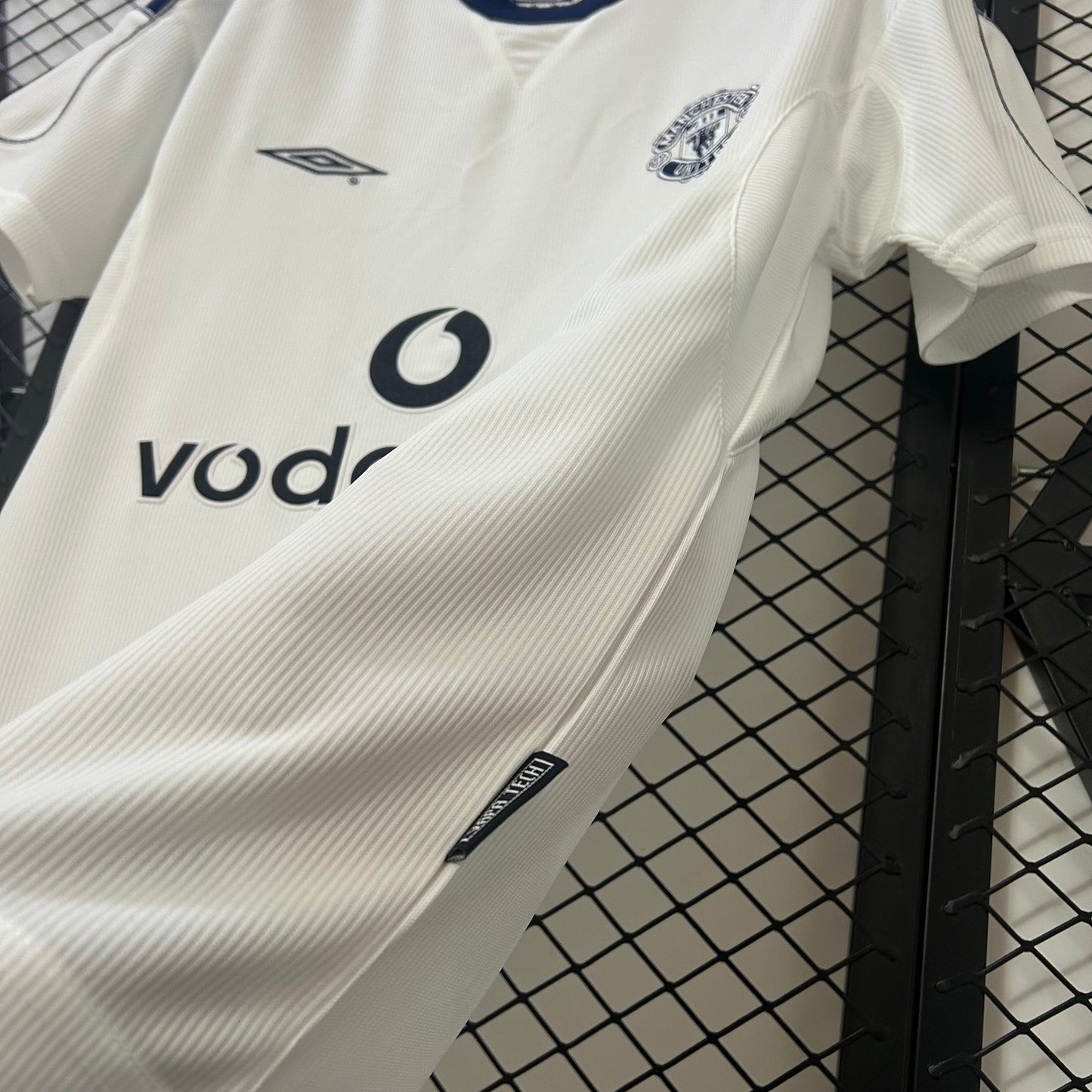 Camiseta Manchester United Visita Retro 2000/02 Versión Fan