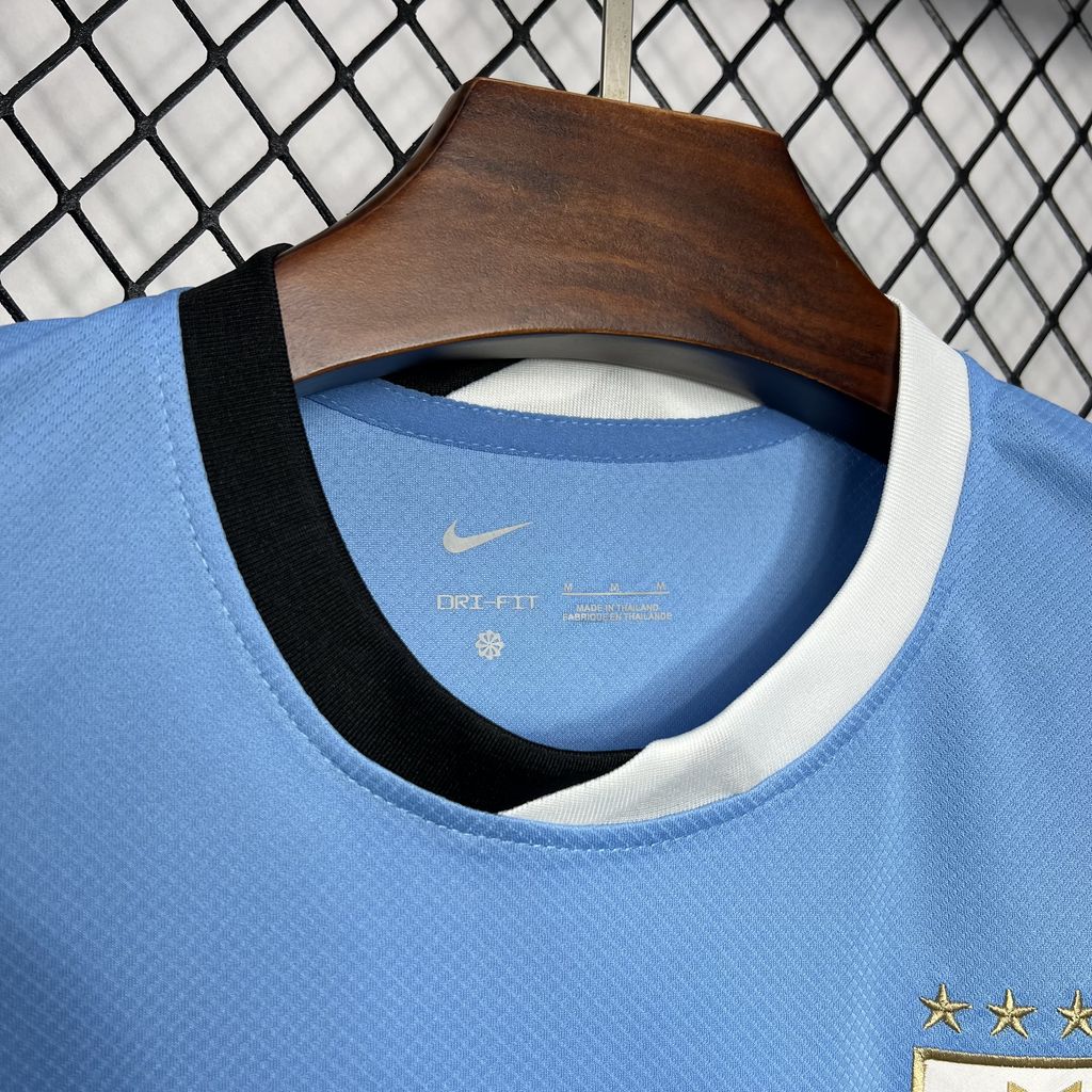 Camiseta Uruguay Local 2024 Versión Fan