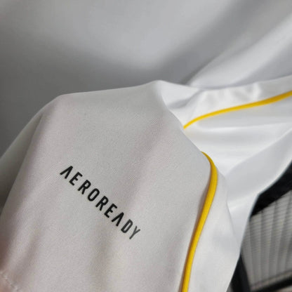 Camiseta Real Madrid Local 2025/26 Versión Fan