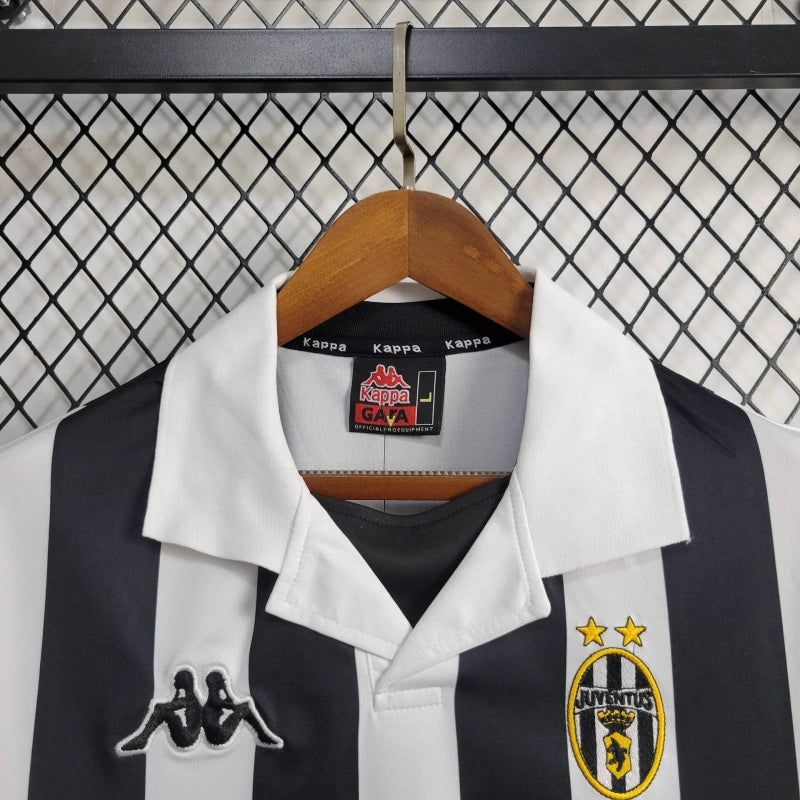 Juventus Retro Local Manga Larga 1999/00