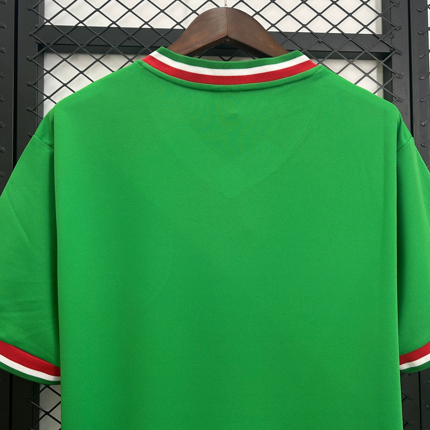 Camiseta México Local Retro 1970 Versión Fan