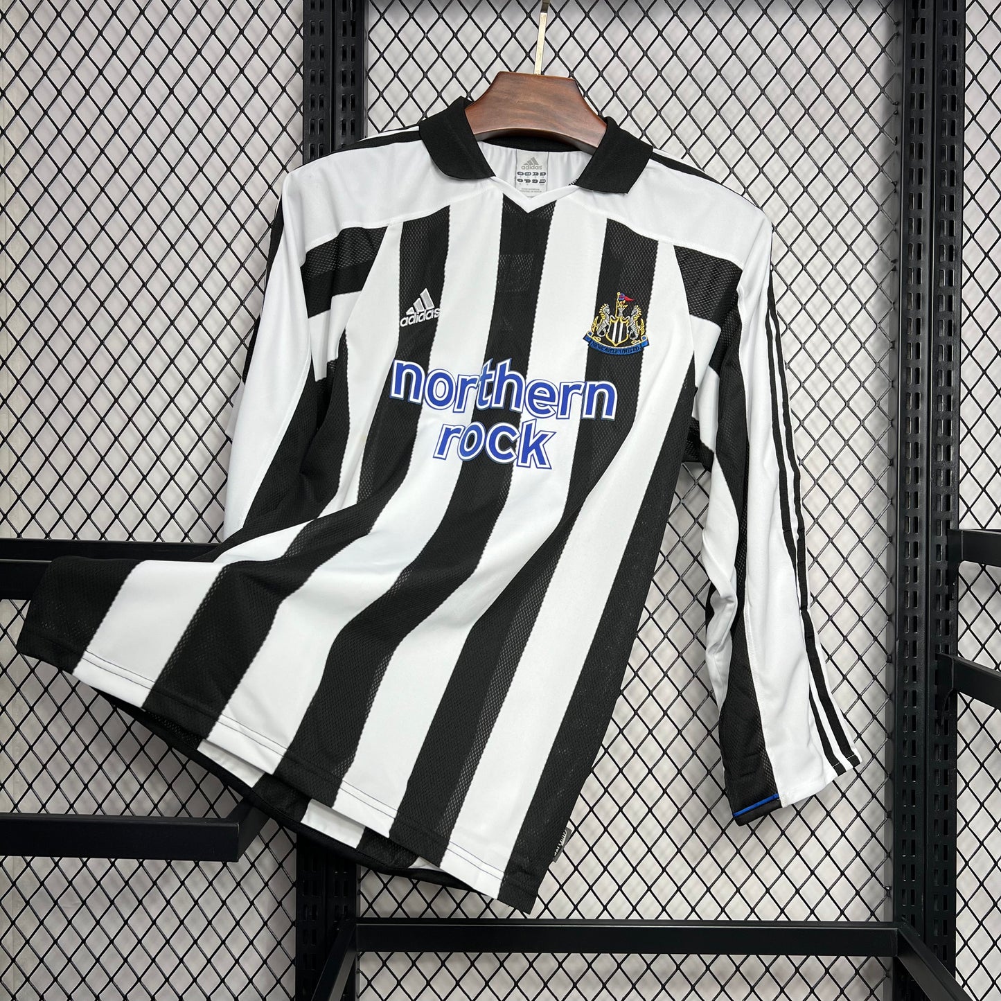 Camiseta Newcastle United Local Retro Manga Larga 2003/05