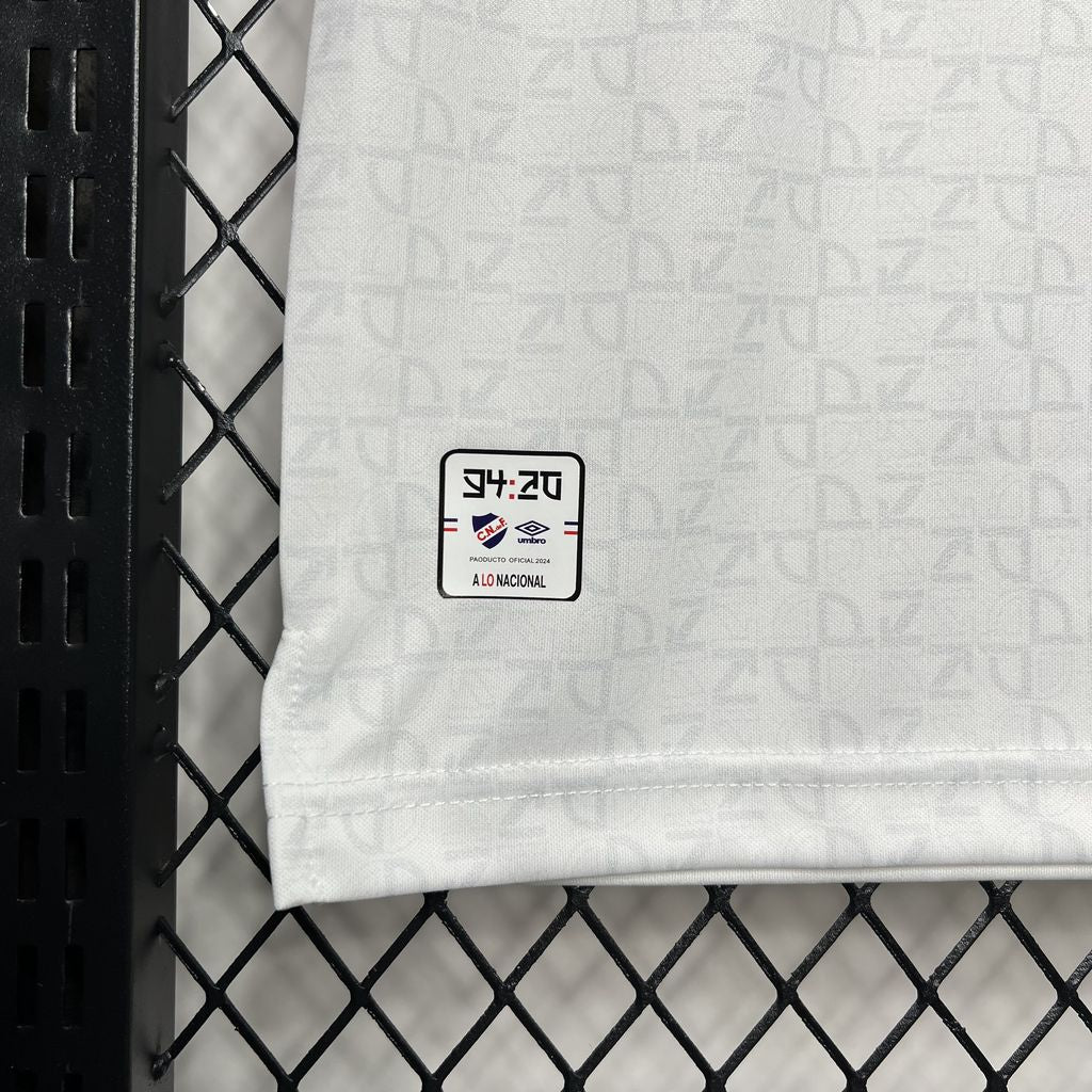 Camiseta Club Nacional Local 2024/25 Versión Fan