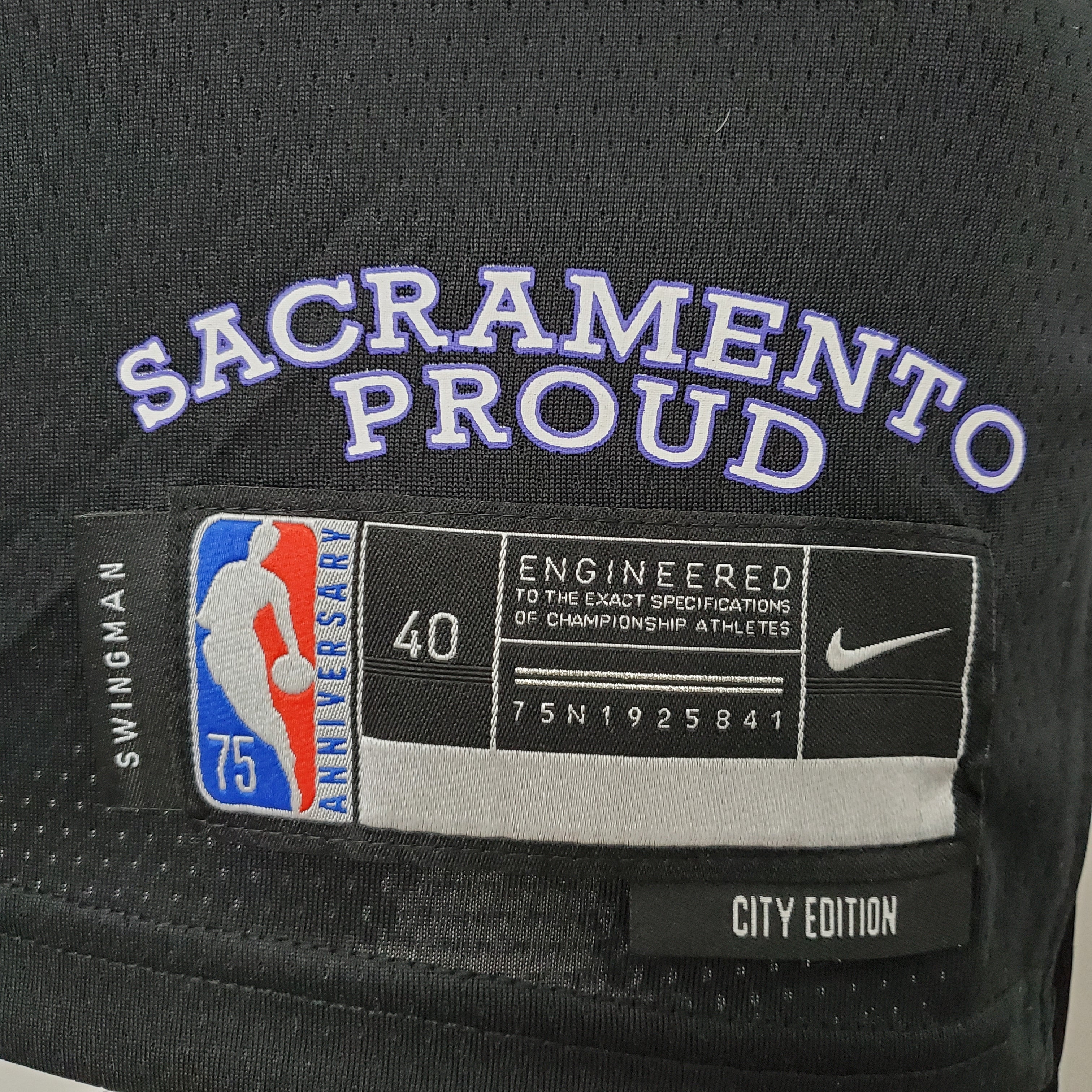 Sacramento Kings "City Edition 2022" Negra