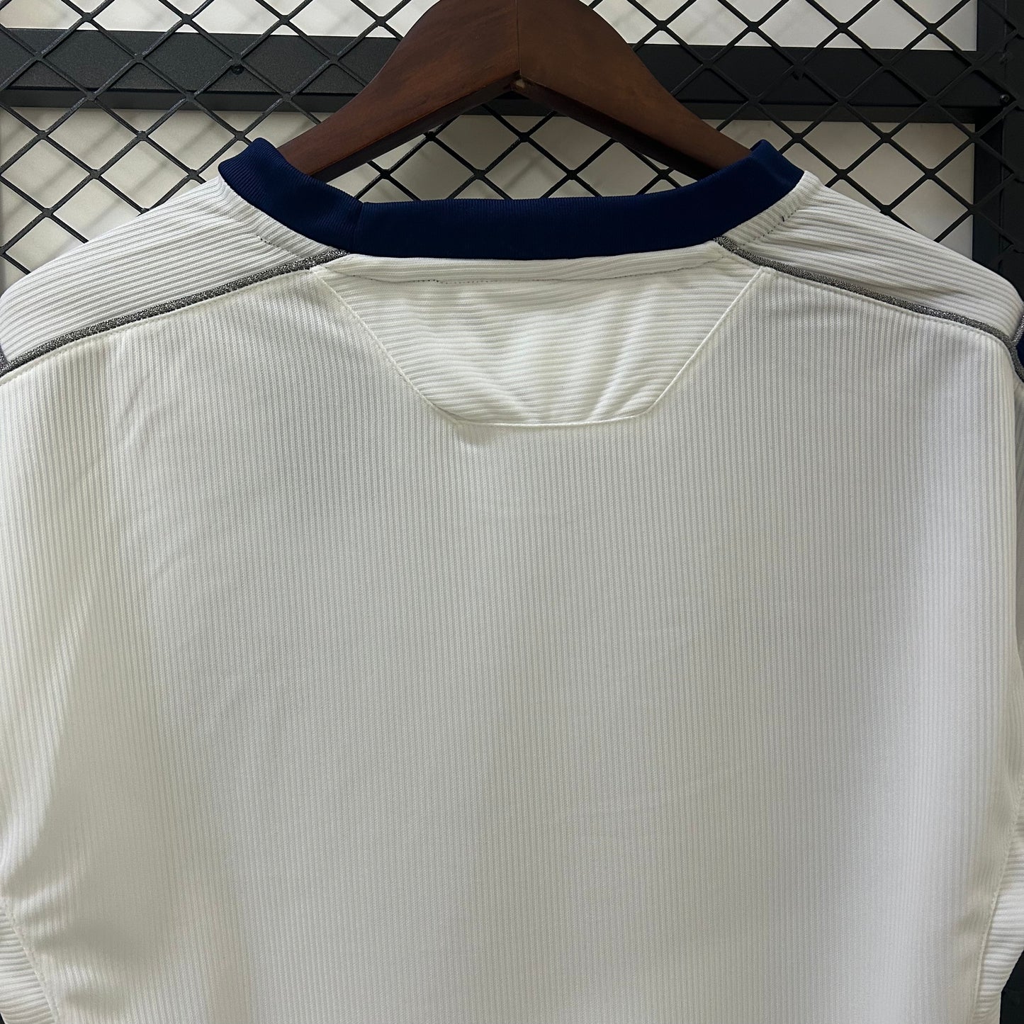 Camiseta Manchester United Visita Retro 2000/02 Versión Fan