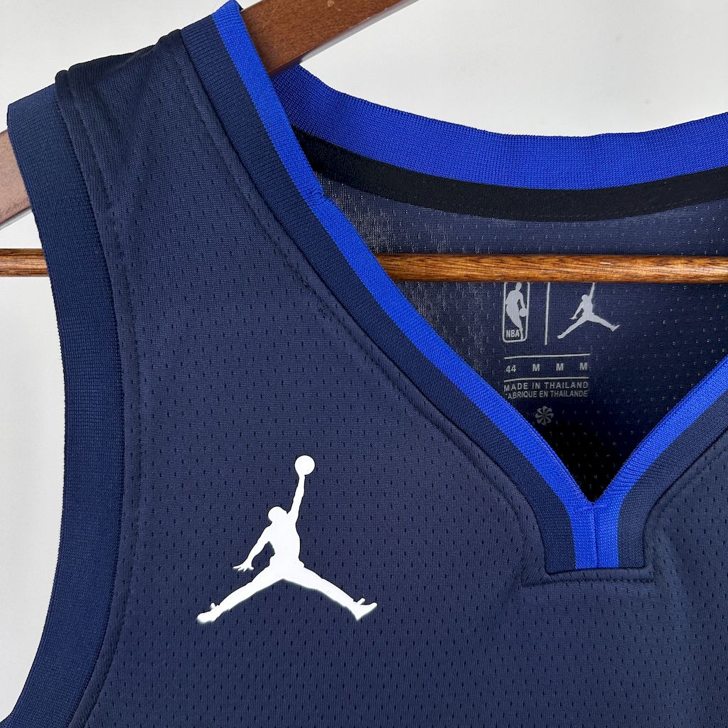 Camiseta Dallas Mavericks "Thompson" Jordan Azul 2021/22