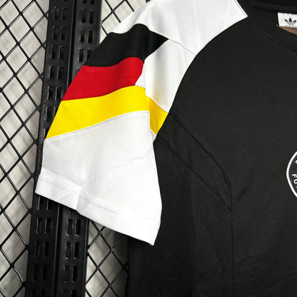 Camiseta Alemania "Estilo Retro" 2024 Versión Fan