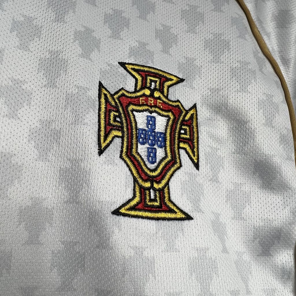 Camiseta Portugal Visita Retro 2004