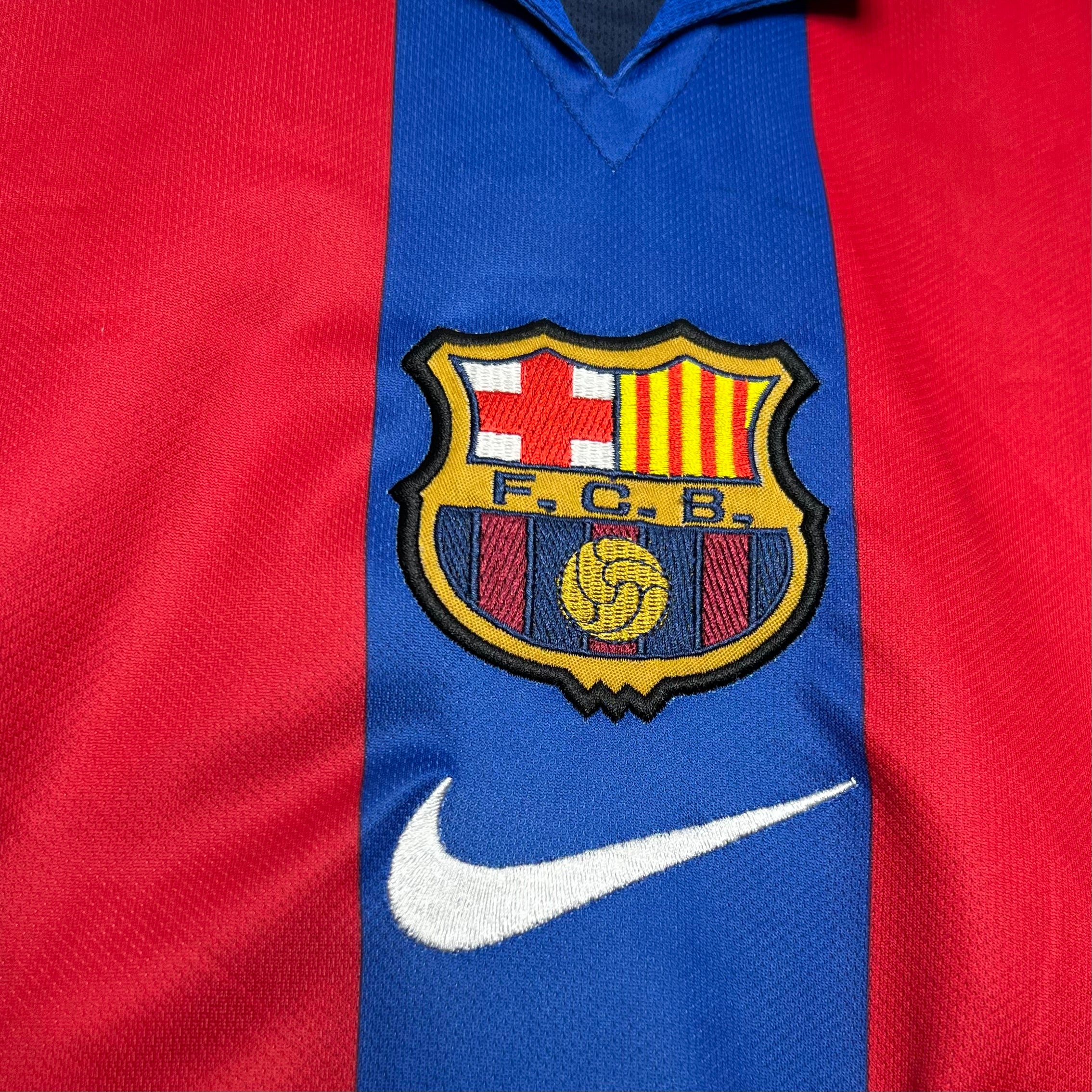 FC Barcelona Local Retro 2004/05