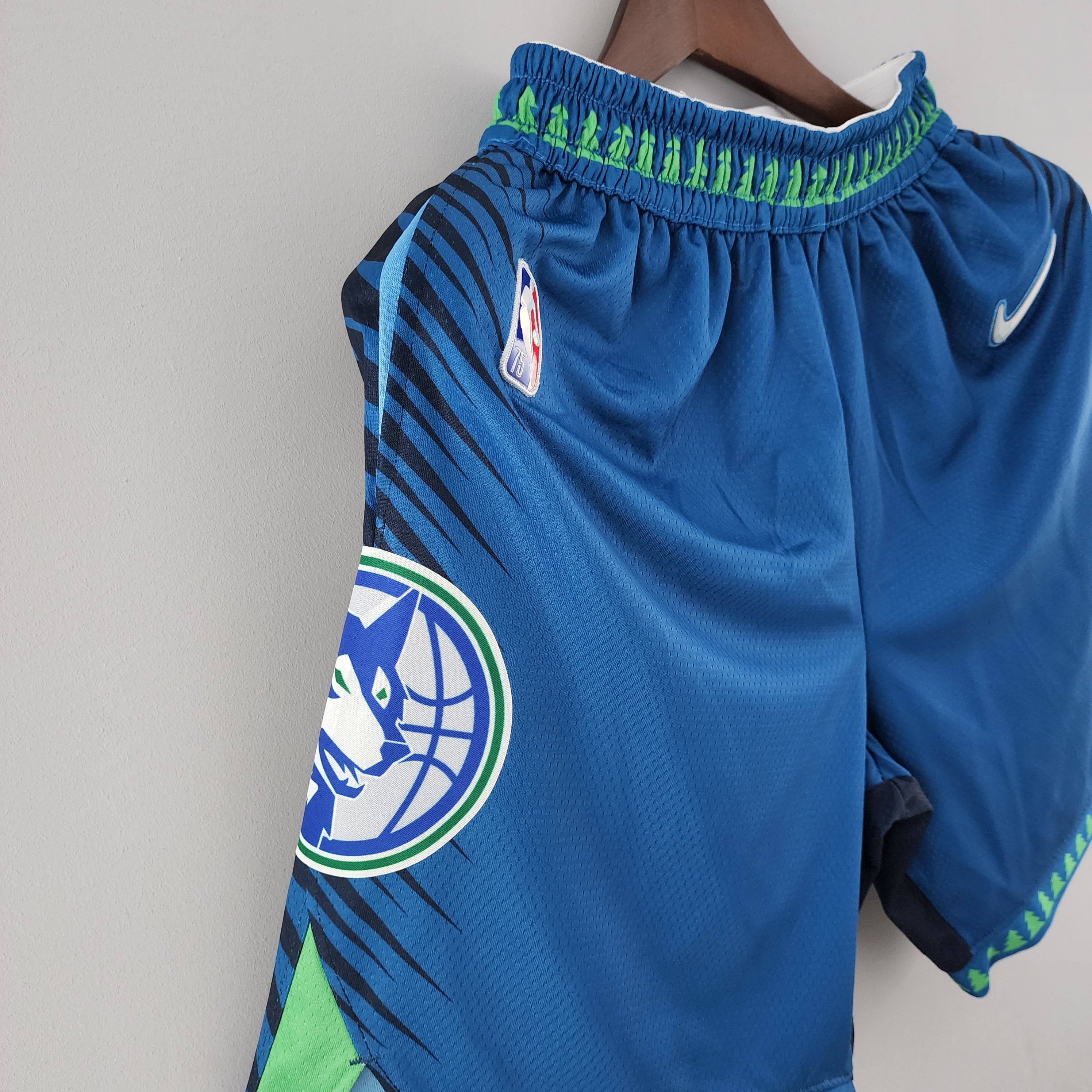 Minnesota Timberwolves Shorts Azules