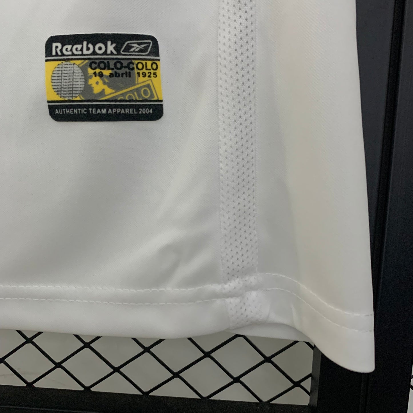 Camiseta Colo Colo Local Retro 2004/05 Versión Fan