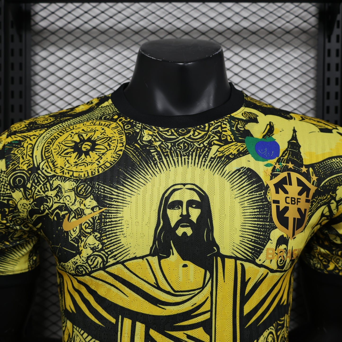Camiseta Brasil Edición Especial Amarilla "Cristo Redentor" 2024 Versión Jugador