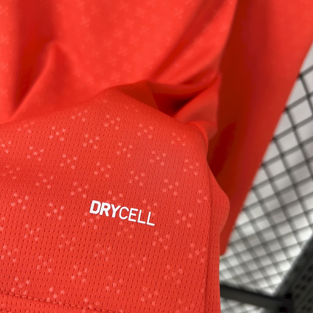 Camiseta Portugal Local Manga Larga 2025/26 Versión Fan