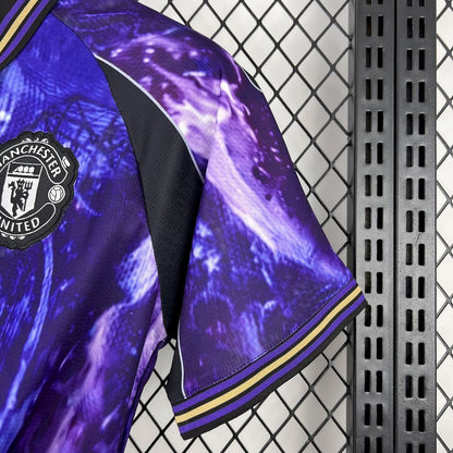 Camiseta Manchester United "Edición Especial Morada" 2025/26 Versión Fan