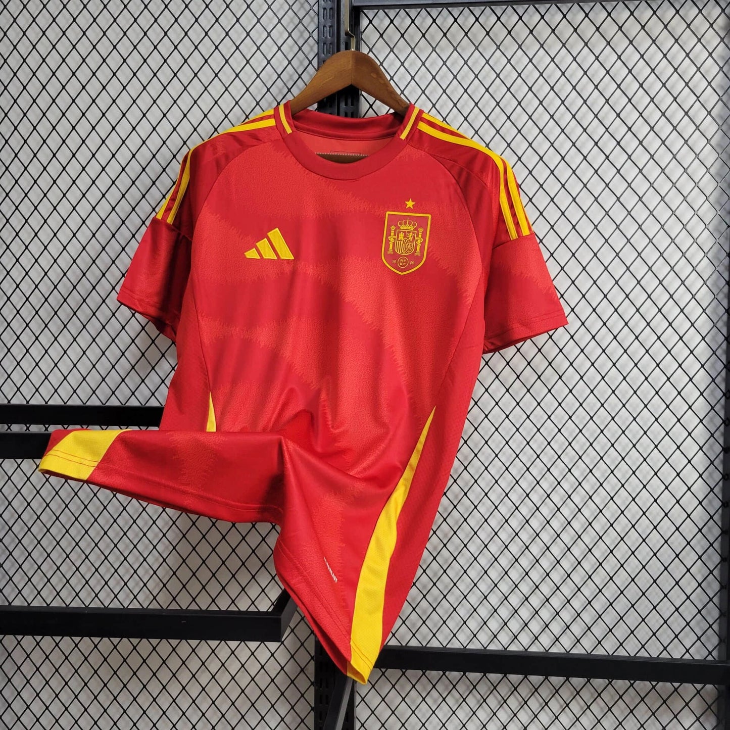 Camiseta España Local "Campeones Euro" 2024 Versión Fan