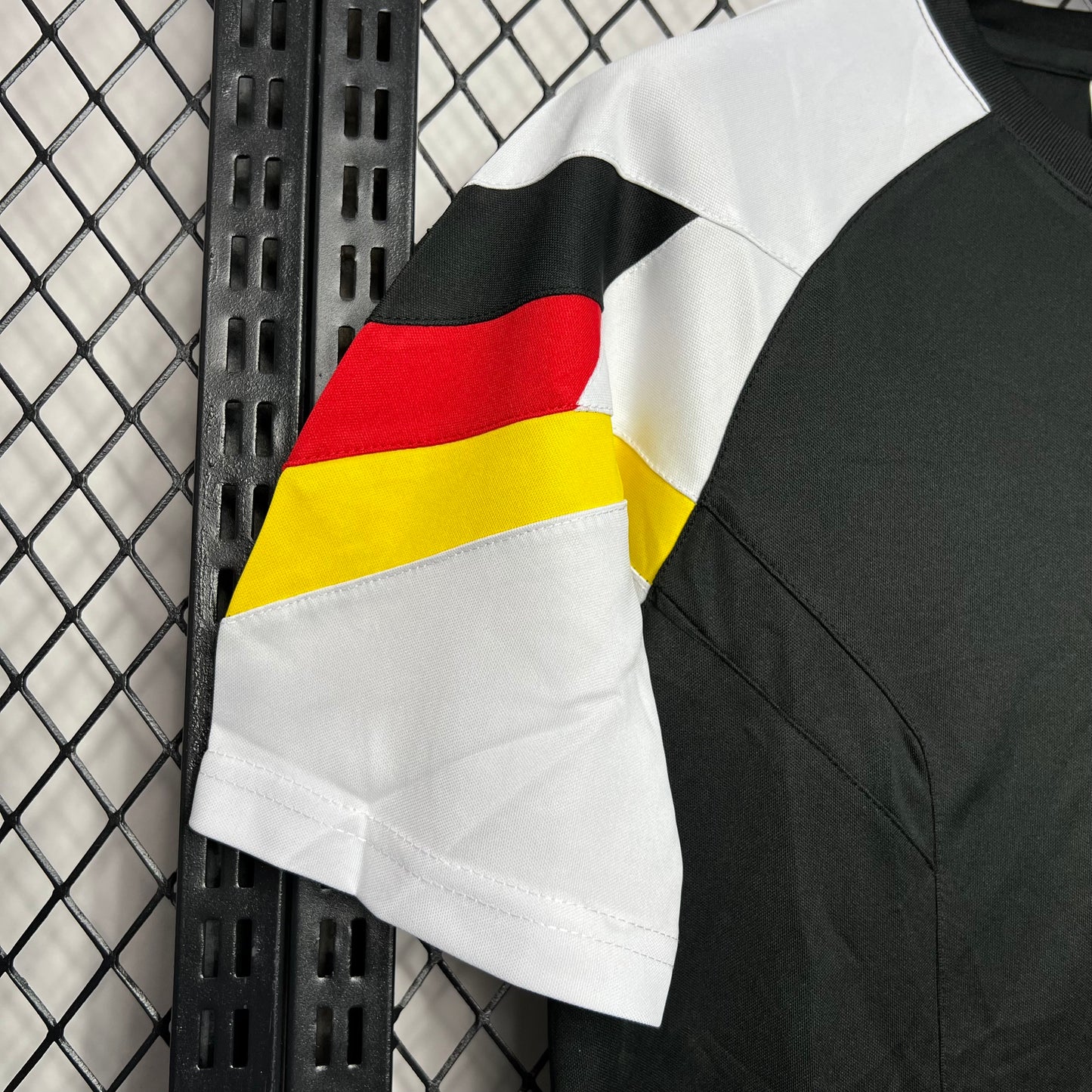 Camiseta Alemania "Estilo Retro" 2024 Versión Fan