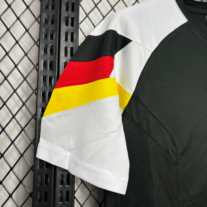 Camiseta Alemania "Estilo Retro" 2024 Versión Fan