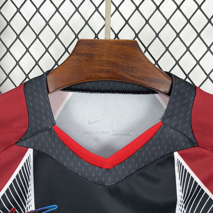 Camiseta FC Barcelona Edición Especial Rojo y Negro 2025/26 Versión Fan