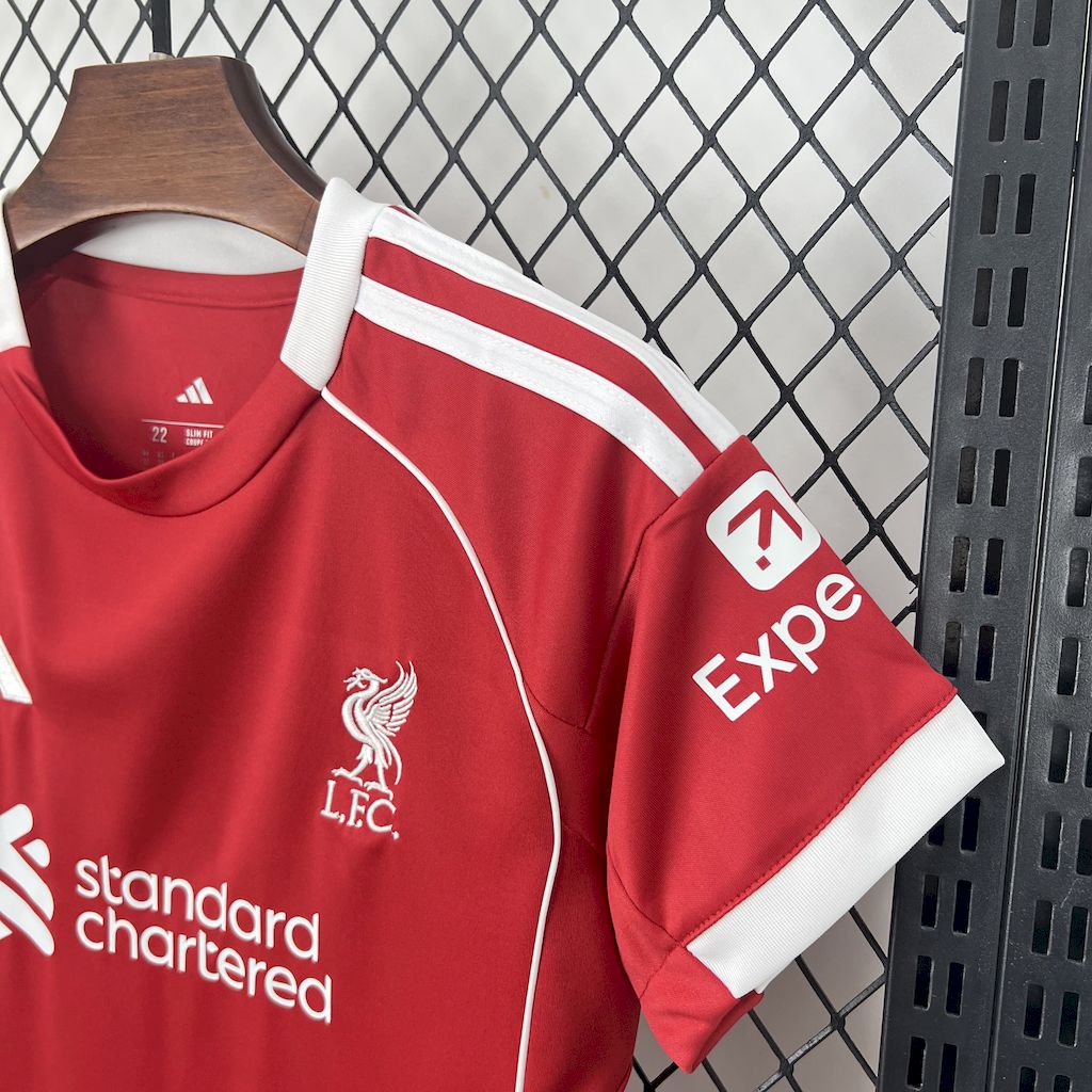 Liverpool Local Kit Niños 2025/26