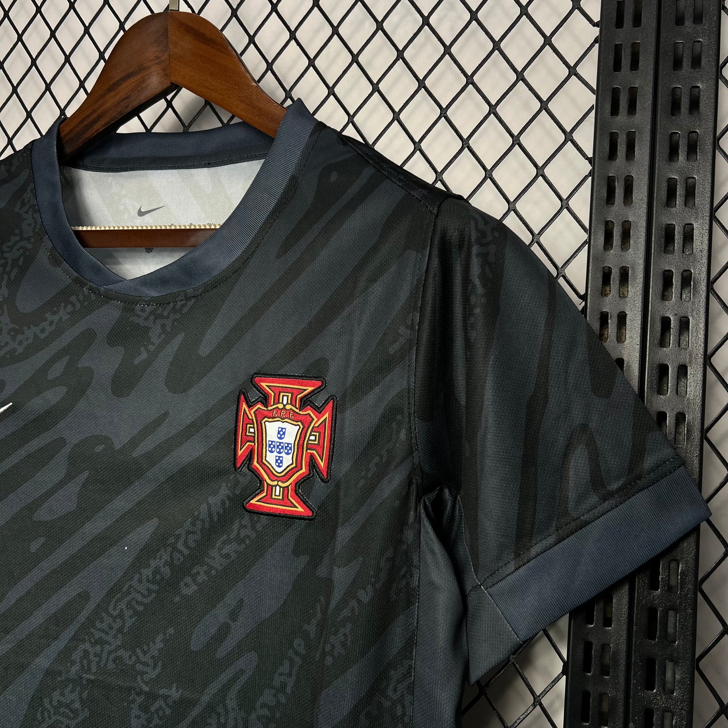 Camiseta Portugal Portero Visita 2024 Versión Fan