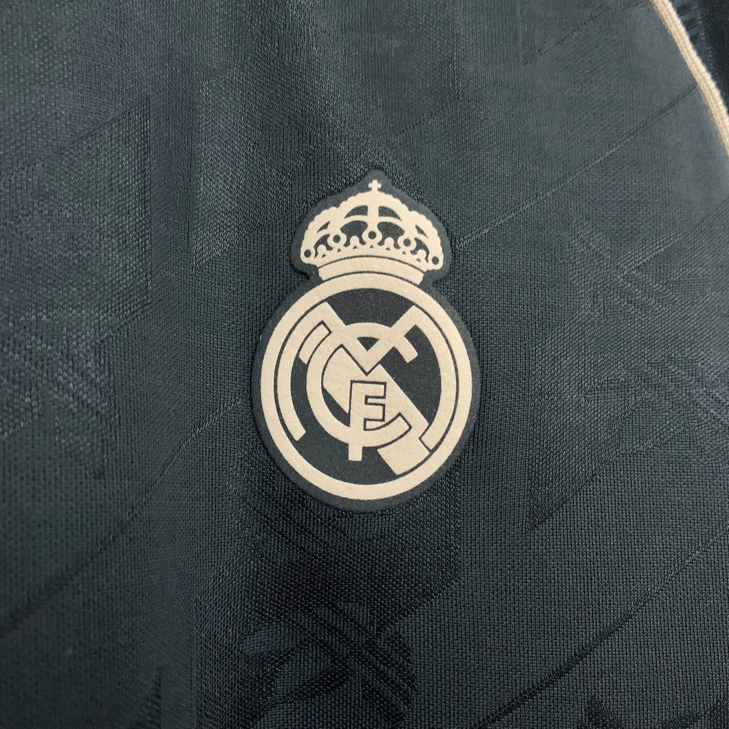 Camiseta Real Madrid Edición Especial Negra 2024/25 Versión Fan