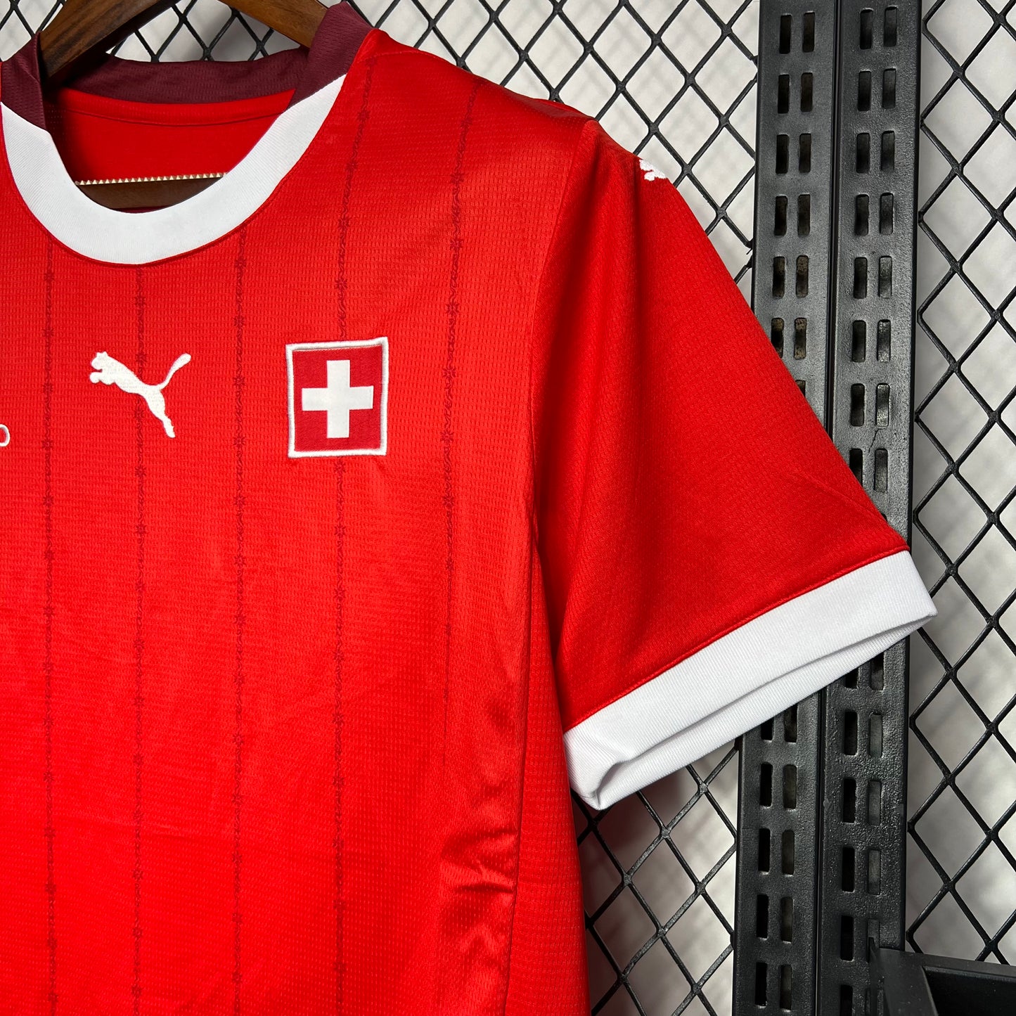 Camiseta Suiza Local 2024 Versión Fan