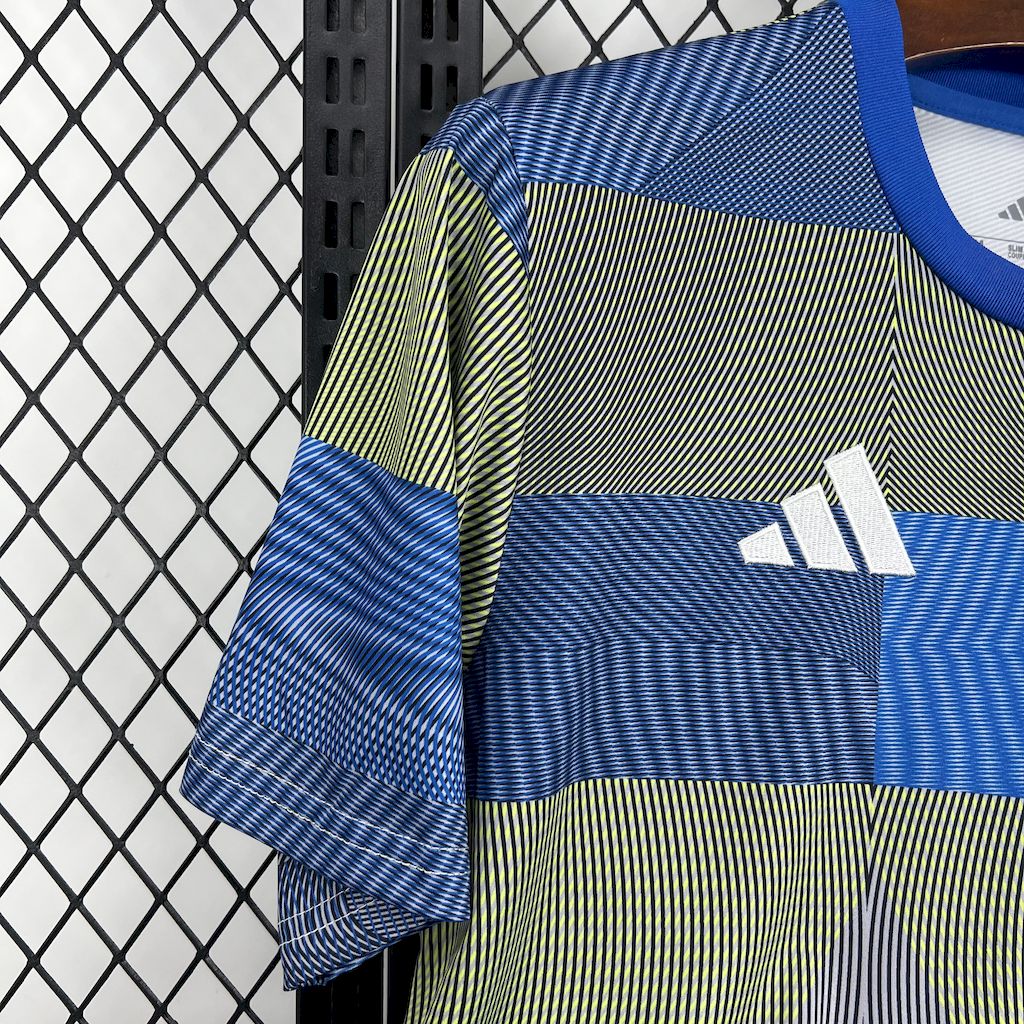 Camiseta Real Madrid Entrenamiento 2025/26 Versión Fan