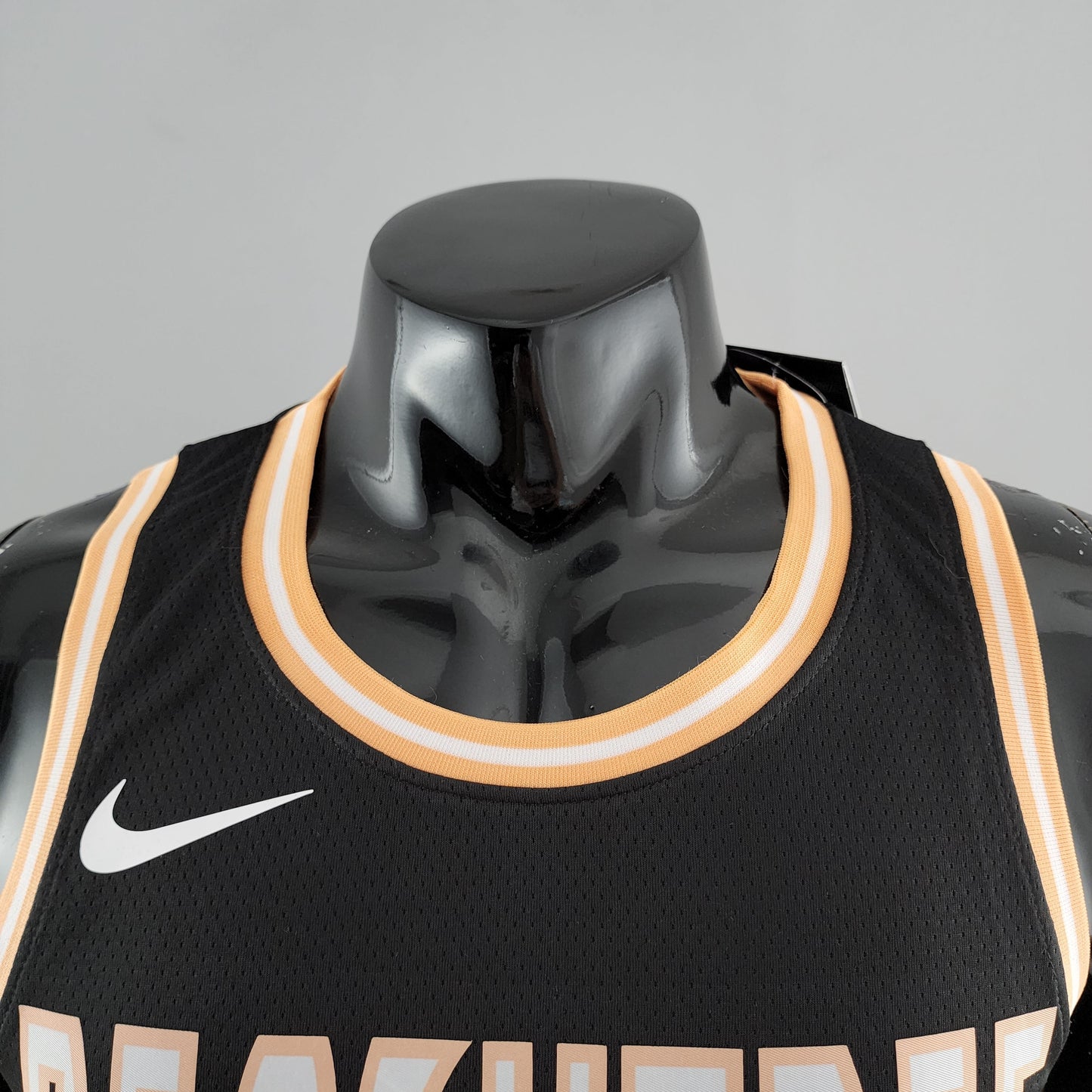 Camiseta Atlanta Hawks "PeachTree" Negra