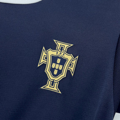 Camiseta Portugal Entrenamiento 2025/26 Versión Fan