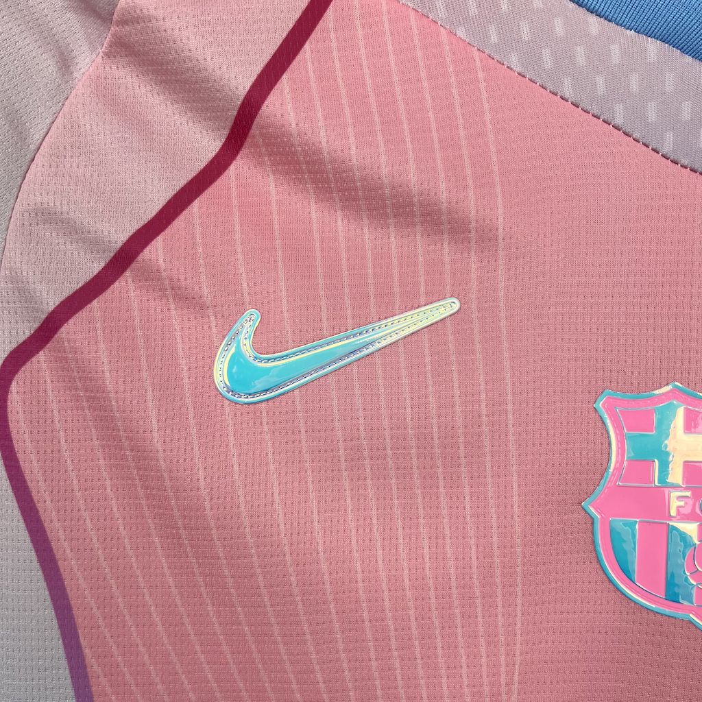 Camiseta FC Barcelona Edición Especial Rosa 2025/26 Versión Fan