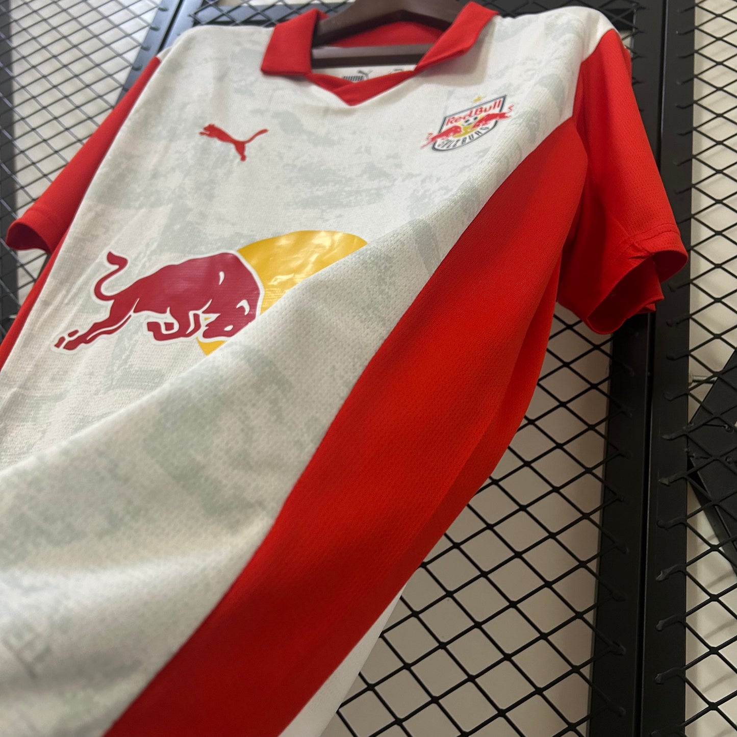 Camiseta RB Leipzig Local 2025/26 Versión Fan