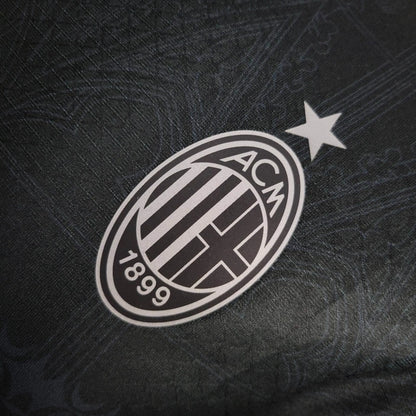 Camiseta AC Milán "Pleasures" Negra 2023/24 Versión Jugador