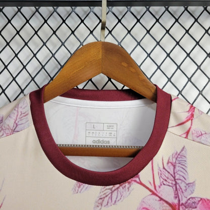 Camiseta Japón "Black and Roses" 2024 Versión Fan