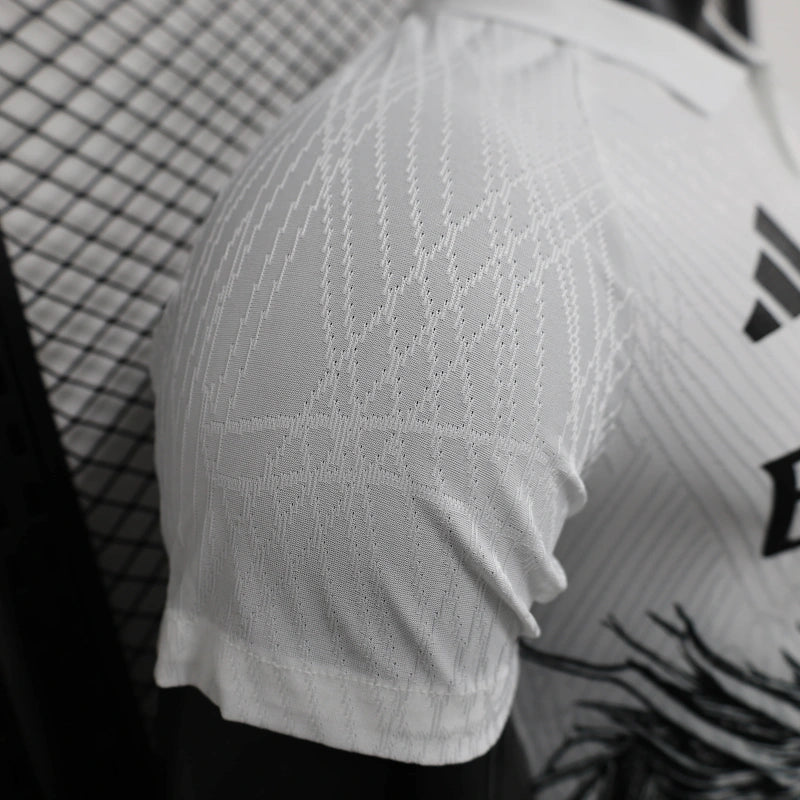 Camiseta Real Madrid "Dragon Negro Polo" 2024/25 Versión Jugador