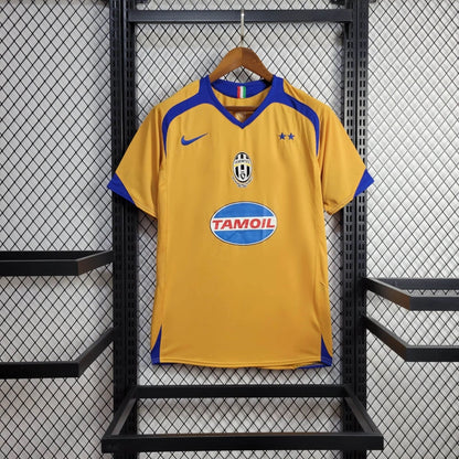 Camiseta Juventus Retro Tercera 2005/06 Versión Fan