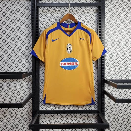 Camiseta Juventus Retro Tercera 2005/06 Versión Fan